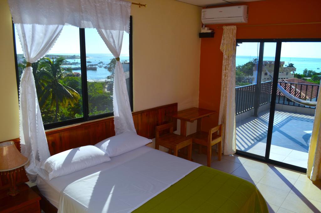 Dolphin House Hotel Puerto Baquerizo Moreno Eksteriør billede